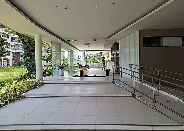 Hotel Chic Cozy At Tambuli Residences Ocean View By Dominik With Pool Balcony In Mactan Cebu