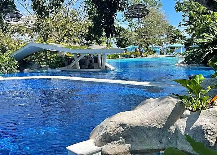 Hotel Chic Cozy At Tambuli Residences Ocean View By Dominik With Pool Balcony In Mactan Cebu