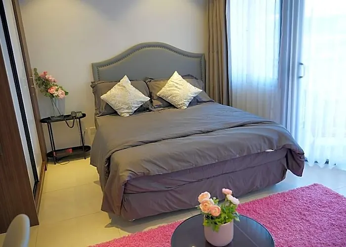 Chic Cozy At Tambuli Residences Ocean View By Dominik With Pool Balcony In Mactan Hotel Cebu