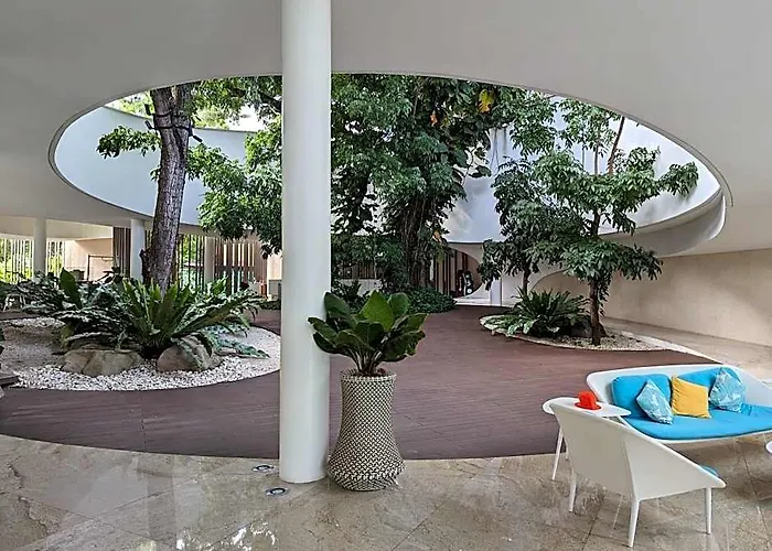 Chic Cozy At Tambuli Residences Ocean View By Dominik With Pool Balcony In Mactan Hotel