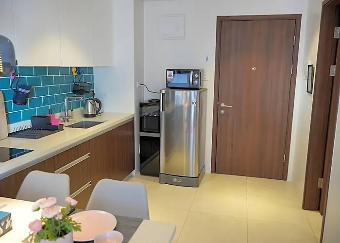 Chic Cozy At Tambuli Residences Ocean View By Dominik With Pool Balcony In Mactan 5* Cebu